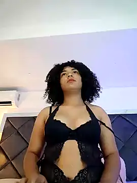 LunaaCurly online show from 13, 3, 2026