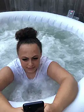 Welsh Maya221x online show from 16, 1, 2026