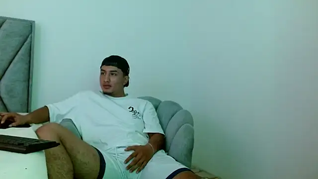 kyro estrada online show from 15, 12, 2025