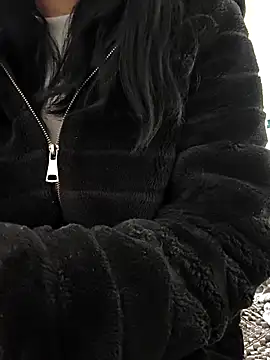 tenifer online show from 4, 2, 2026