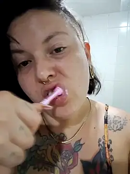 Divine Pouvoir online show from 22, 2, 2026