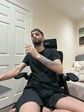 Juliann69Ramiro online show from 15, 3, 2026