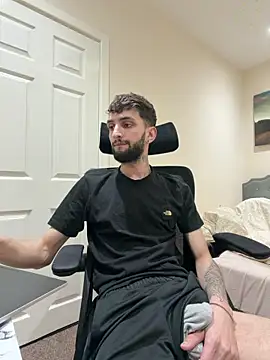 Juliann69Ramiro online show from 23, 3, 2026