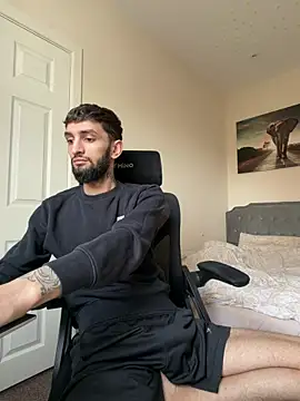 Juliann69Ramiro online show from 3, 4, 2026