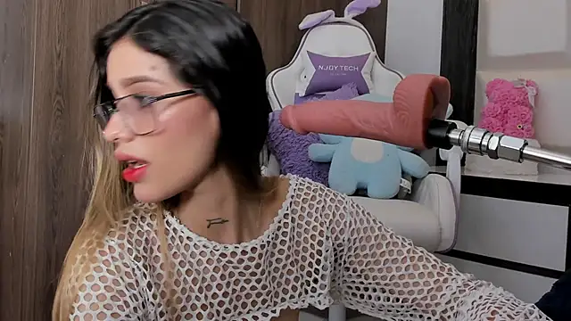 little anni  online show from 20, 2, 2026