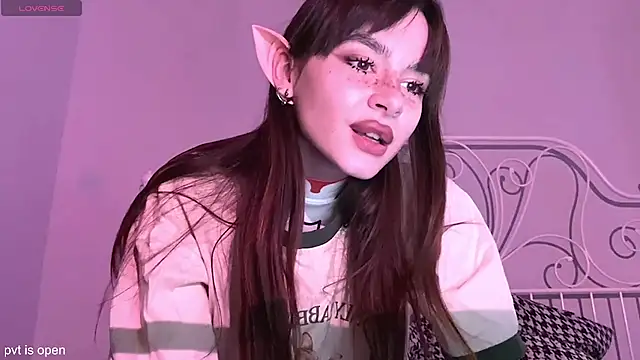 xx lily online show from 16, 12, 2025