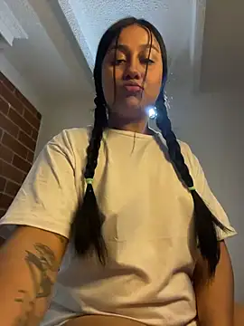 Snapshot of Nova_hotXXX chatting on 17, 12, 2025 Nova hotXXX online show from 17, 12, 2025