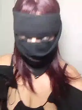 Snapshot of Hot_Emmy_sexy chatting on 19, 12, 2025 Hot Emmy sexy online show from 19, 12, 2025