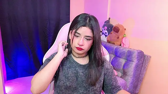 Snapshot of bonnieTaylor1 chatting on 18, 12, 2025 bonnieTaylor1 online show from 18, 12, 2025