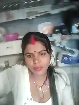 Sexy Rajkumari123 online show from 28, 2, 2026
