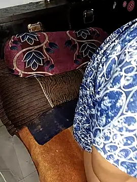 Snapshot of Desi_bhabhi299 chatting on 16, 12, 2025 Desi bhabhi299 online show from 16, 12, 2025