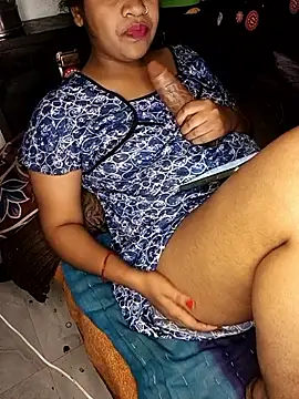 Snapshot of Desi_bhabhi299 chatting on 16, 12, 2025 Desi bhabhi299 online show from 16, 12, 2025