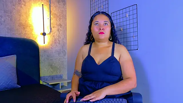 Snapshot of RavenLevi chatting on 16, 12, 2025 RavenLevi online show from 16, 12, 2025