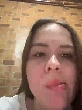 Nicole Loving online show from 5, 2, 2026