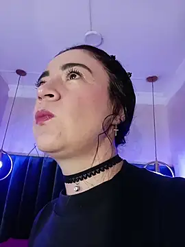 Victoria01  online show from 8, 2, 2026