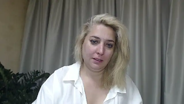 sweetpussy13 online show from 17, 9, 2025