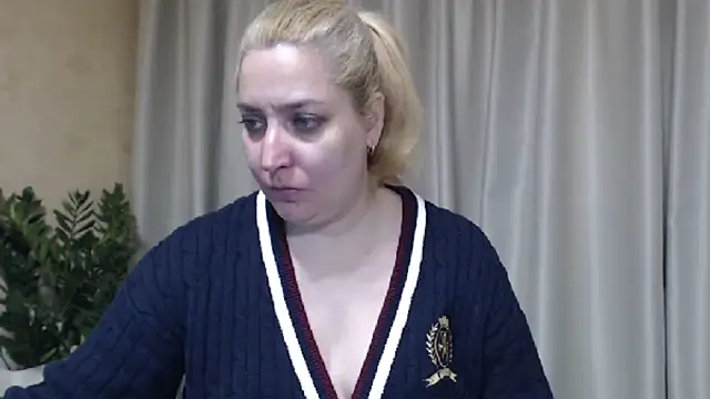 sweetpussy13 online show from 1, 4, 2026