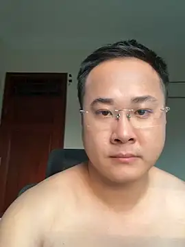 Snapshot of battman4488 chatting on 10, 3, 2026 battman4488 online show from 10, 3, 2026