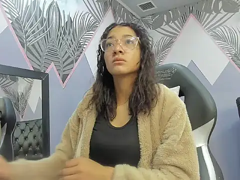 Snapshot of Jadde_Greyy_ chatting on 14, 12, 2025 Jadde Greyy online show from 14, 12, 2025