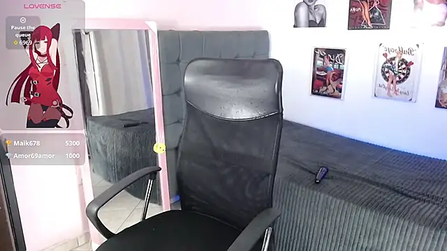 britany teen18 online show from 3, 2, 2026