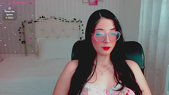 emmalove doll online show from 14, 3, 2026