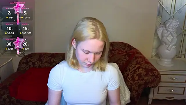 RebeccaLewis online show from 4, 2, 2026