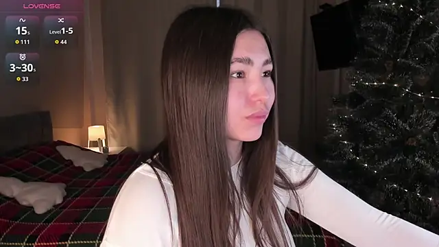 Snapshot of pink_dove chatting on 18, 12, 2025 pink dove online show from 18, 12, 2025