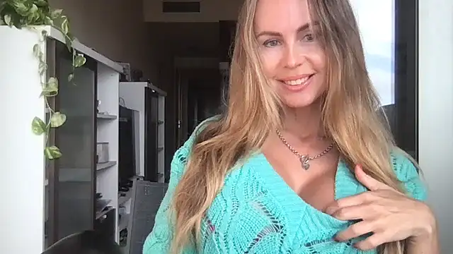 Snapshot of LeMilf chatting on 11, 2, 2026 LeMilf online show from 11, 2, 2026