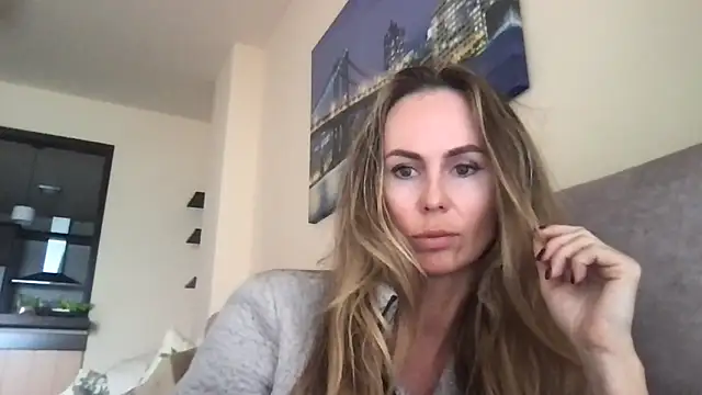 Snapshot of LeMilf chatting on 27, 2, 2026 LeMilf online show from 27, 2, 2026