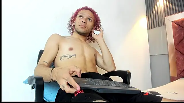 TAYSON SCOTT online show from 20, 12, 2025