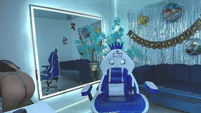 Snapshot of Sammy_evanns_ chatting on 16, 12, 2025 Sammy evanns online show from 16, 12, 2025