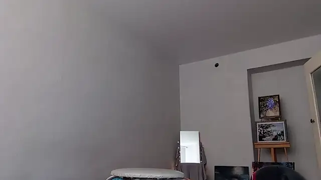 Snapshot of Alice_newhome chatting on 24, 3, 2026 Alice newhome online show from 24, 3, 2026