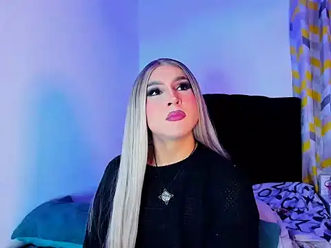 Snapshot of georgiina_giio chatting on 21, 12, 2025 georgiina giio online show from 21, 12, 2025