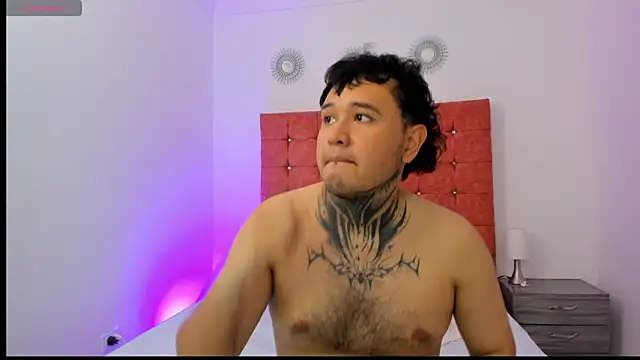 Snapshot of Beele_and_Evie chatting on 22, 2, 2026 Beele and Evie online show from 22, 2, 2026