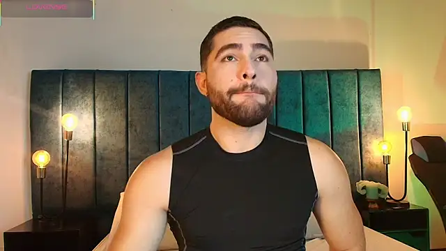 Snapshot of Steve-Carter chatting on 16, 12, 2025 Steve-Carter online show from 16, 12, 2025