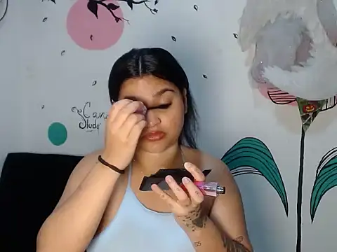 loveShae   online show from 14, 12, 2025