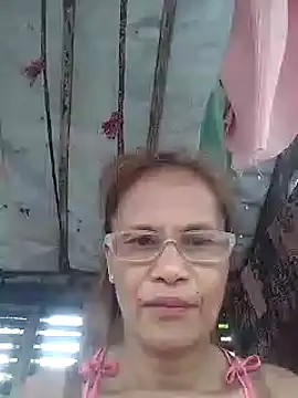 Petite elise online show from 14, 1, 2026