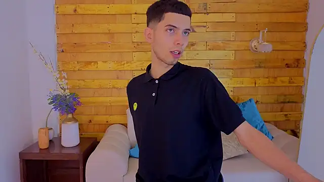 prettyboyy 13 online show from 9, 1, 2026