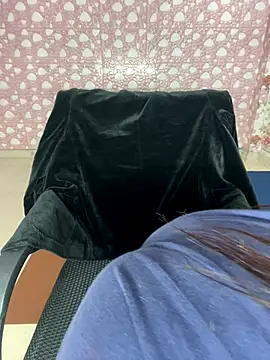 HTTY-NOTTY-SHANAYA online show from 17, 12, 2025