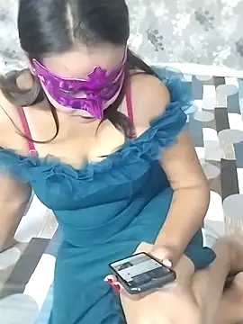 Snapshot of pihu_4 chatting on 17, 12, 2025 pihu 4 online show from 17, 12, 2025