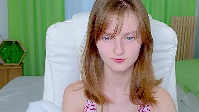 Snapshot of Miss_Alisa_ chatting on 8, 3, 2026 Miss Alisa online show from 8, 3, 2026