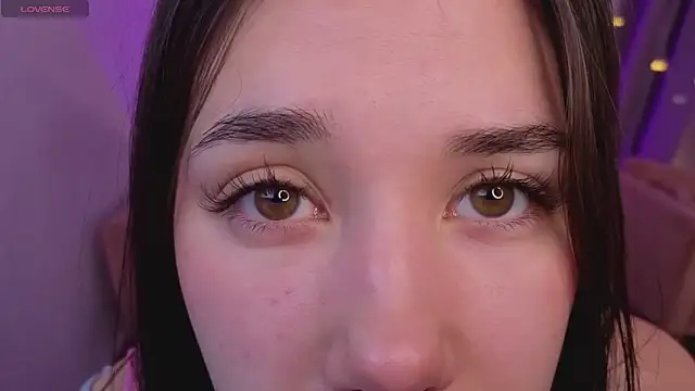 Nicoll Cherry online show from 2, 2, 2026