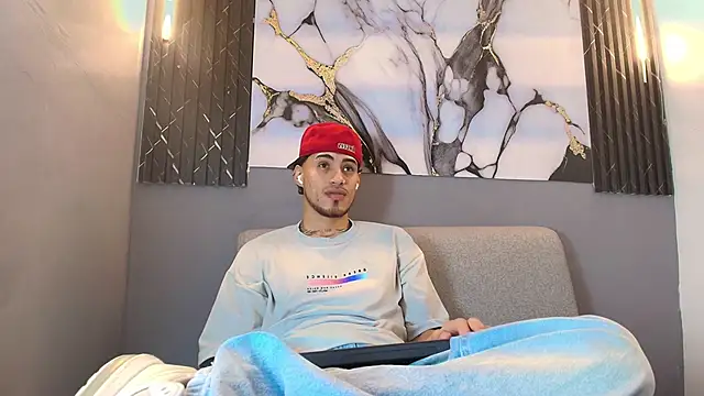 DAVIN 01 online show from 15, 12, 2025