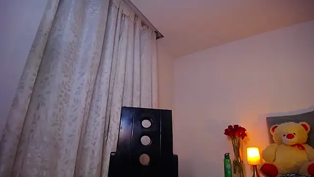 TOMBOYSEXX online show from 8, 2, 2026