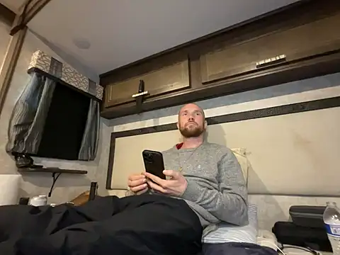 SparkledExtern online show from 9, 2, 2026