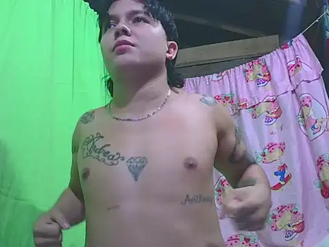 Snapshot of ADAM-DRIVER chatting on 17, 12, 2025 ADAM-DRIVER online show from 17, 12, 2025