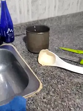 Snapshot of SHARLOT2427 chatting on 21, 12, 2025 SHARLOT2427 online show from 21, 12, 2025