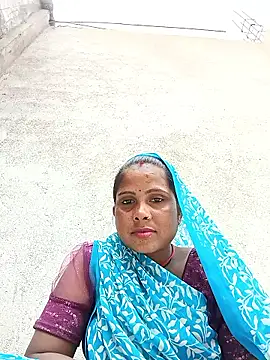 Shreya pandit online show from 2, 2, 2026