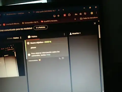 derekcaicedo  online show from 16, 12, 2025