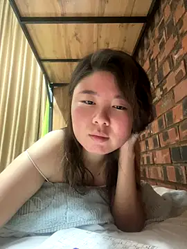 Sarah2127 online show from 16, 12, 2025